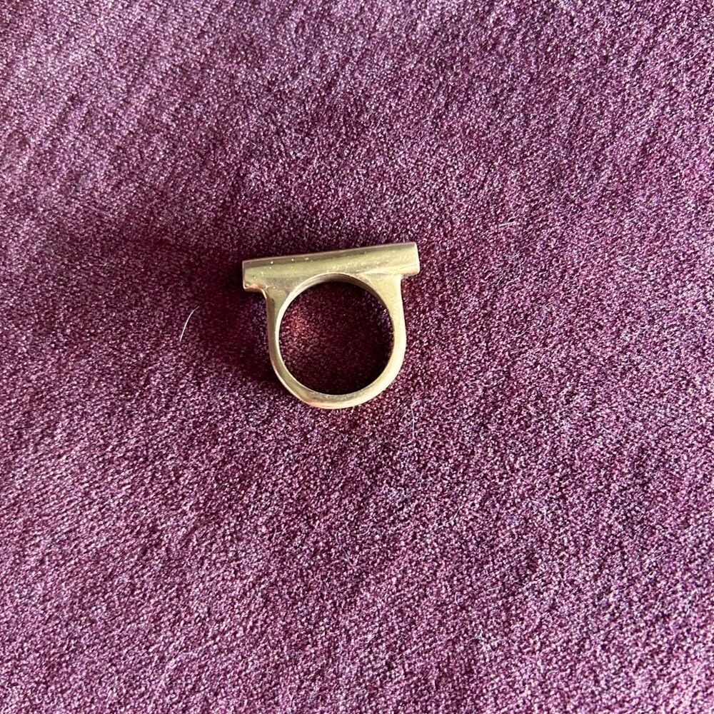 Gold Bar Ring